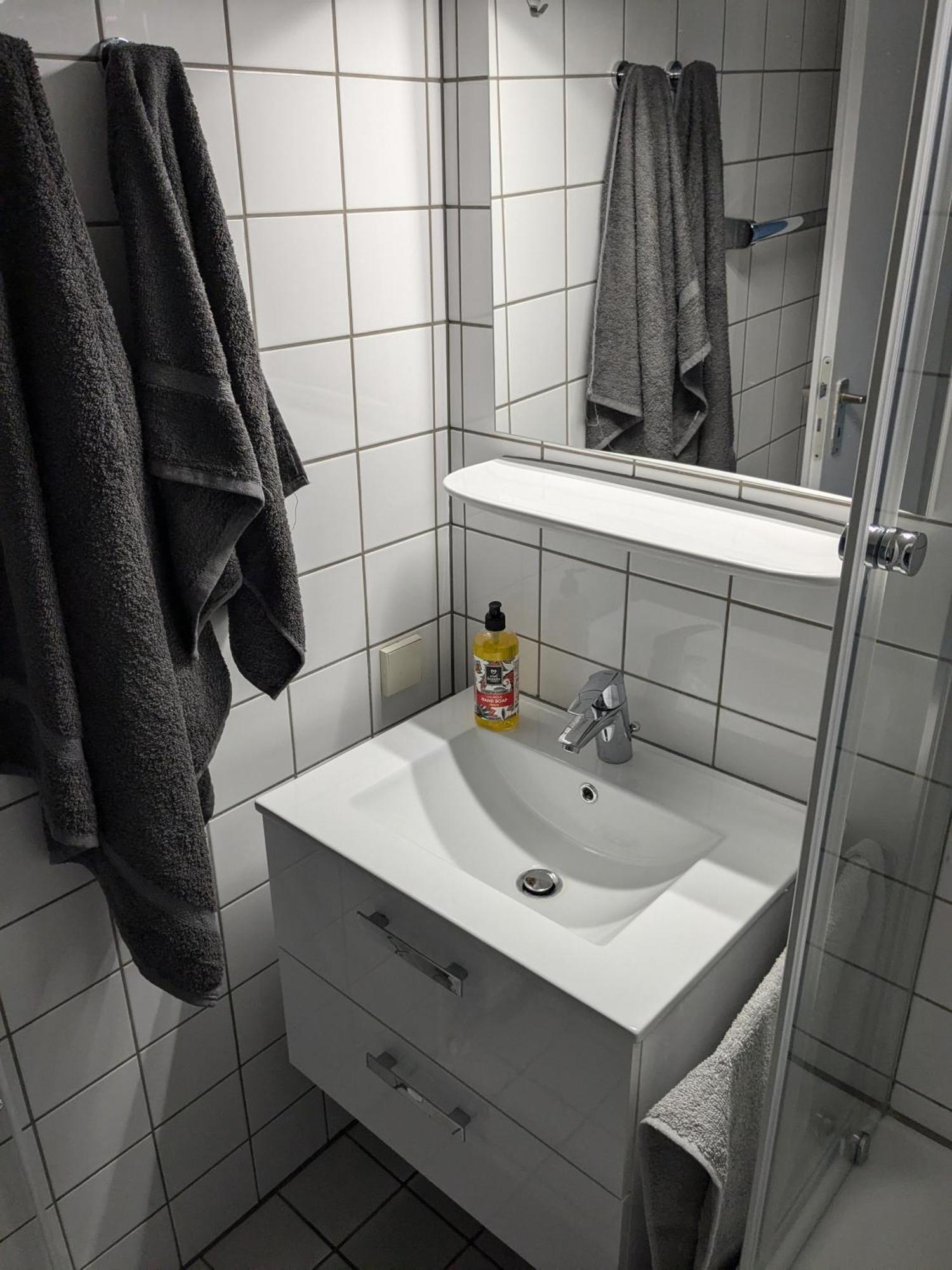 Modernes Studio-Apartment Mitten Im Ruhrgebiet Бохум Экстерьер фото